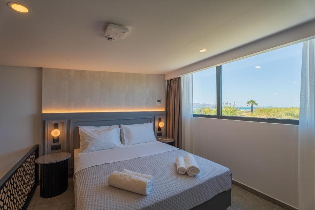 EcoHeaven Suites